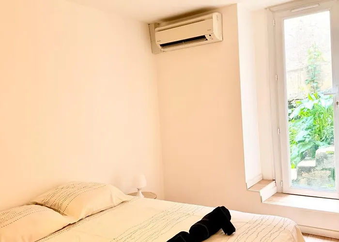 Hyper Centre 100m De La Ajaccio (Corsica)