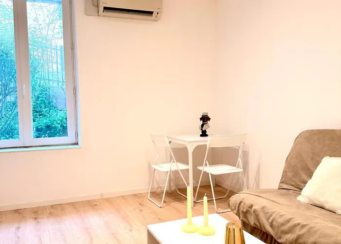 Apartment Hyper Centre 100m De La Ajaccio (Corsica)